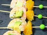 Mini brochettes de gambas marinées à l’avocat et à l’orange