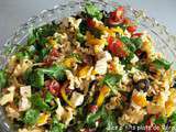 Salade de pâtes aux tomates cerises, poivrons et roquette