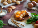 Croissant salé au saumon