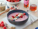 Smoothie bowl aux framboises