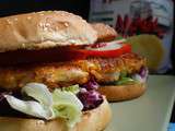 Burger de poulet pané aux chips saveur chèvre et piment d’Espelette