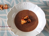 Mousse au chocolat au beurre de cacahuètes et noix de cajou caramélisées