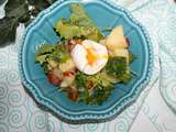 Salade chaude de pommes de terre et jeunes pousses de chou kalé