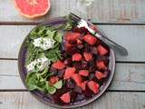 Salade de betteraves rouges, pamplemousse et chèvre frais