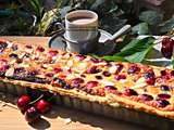 Tarte amandine aux cerises du jardin