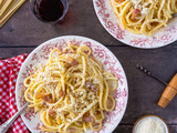 Pâtes à la carbonara comme en Italie (crémeuses et délicieuses)