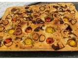 Focaccia à la tomate cerise et thym frais