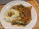 Cuisses de poulet au four avec sauce crémeuse aux champignons