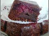 Brownie betterave crue framboises