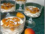 Panacotta lait de coco et fruits camramélisés