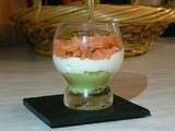 Verrine tricolore ~ saumon-creme-avocat