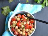 Salade de pois chiches à la coriandre et aux tomates cerises