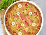 Tarte graphique à la rhubarbe et à la frangipane