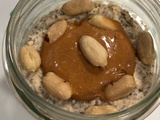 Overnight porridge au beurre de cacahuètes sans sucres ajoutés ou pas