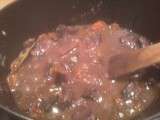 Boeuf bourguignon en fin de cuisson ! Recette prochainement sur ce blog