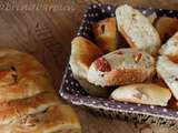 Pain aux tomate sechées, ail et romarin