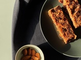 Barres aux dattes, amandes et sarrasin