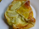 Feuilletés à la crème de camembert