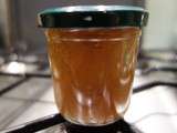 Compote de pommes en conserve