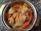 Poulet au citron, au poivre sauvage Andaliman et bouillon maison épicé