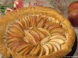 Tarte aux pommes citronnées et sur fond de noisettes