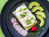 Tartine mozzarelle – avocat sur assiette