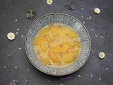 Salade d’oranges à la fleur d’oranger et fleurs de romarin