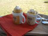 Mini mug cakes cappucino