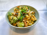 Mariage parfait – Fusilli au chou romanesco ; noisettes et menthe fraîches