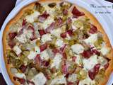 Pizza aux chicons, jambon, mozzarella et miel