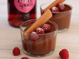 Mousse au chocolat et framboises