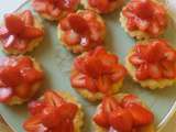 Tartelettes aux fraises et creme d’amande