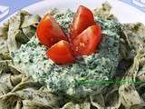 Tagliatelles à la spiruline sauce verte