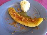 Dessert express : Banane flambée aux miettes de spéculos