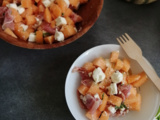 Salade de melon, fêta et jambon cru