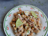 Salade de pois chiches, thon et oeufs durs