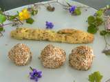 Boulettes de fromage blanc , gressin rustique à la fleur d’hysope