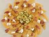 Carpaccio de melon, chèvre et chips de courgettes