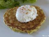 Oeuf poché sur pancake épicé aux courgettes