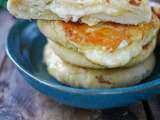 Pains galettes au fromage fondants, cuits à la poêle