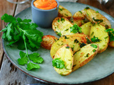 Pommes de terre grenaille cuites à l’Airfryer, ail et persil