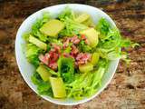 Salade frisée lardons pommes de terre