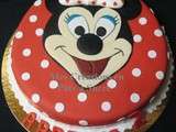 Gâteau  Tête de Minnie  en Pâte à Sucre