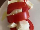 Éventail de tomates mozzarella huile d olive