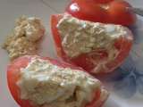 Tomates suprise au thon, oeufs et mayo