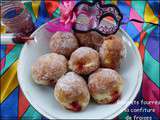 Beignets fourrés à la confiture de fraises