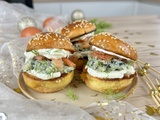 Mini burgers au saumon avec fromage frais