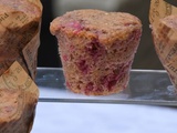 Muffins aux framboises et praline rose