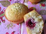 Financiers à la noisette et cœur de framboises