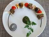 Brochettes de bœuf marinées au pesto de persil plat (Beef skewers marinated with parsley pesto)